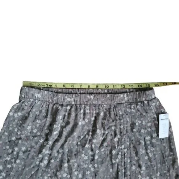 Hippie Rose Women's Olive MD Ditsy Floral A-Line Mini Skirt Size XL NWT - Picture 10 of 12